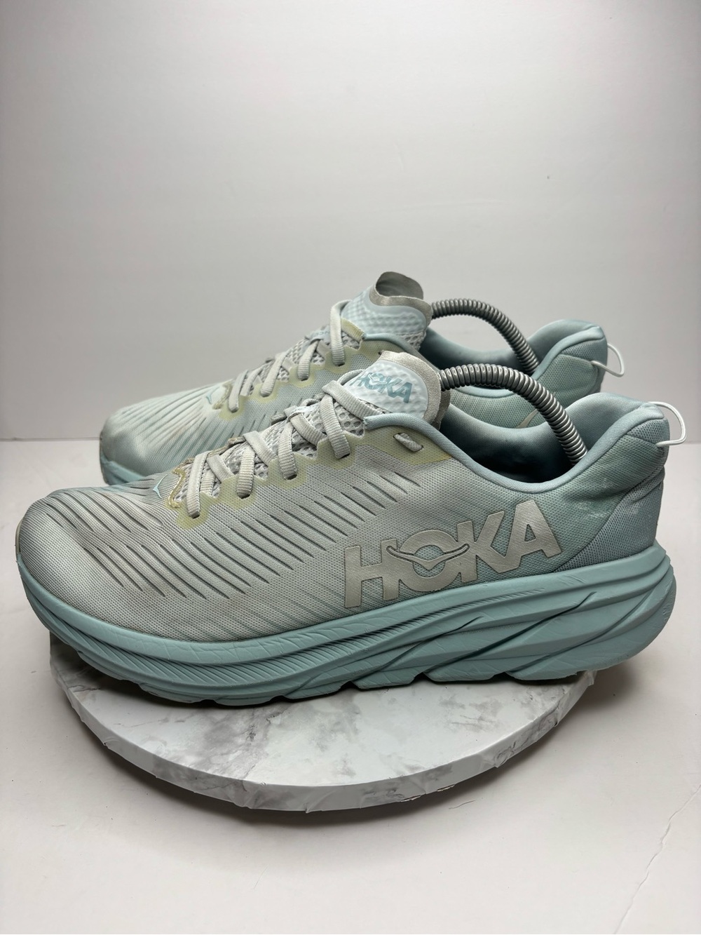 Size 10.5 2E- HOKA Rincón 3 ice flow
